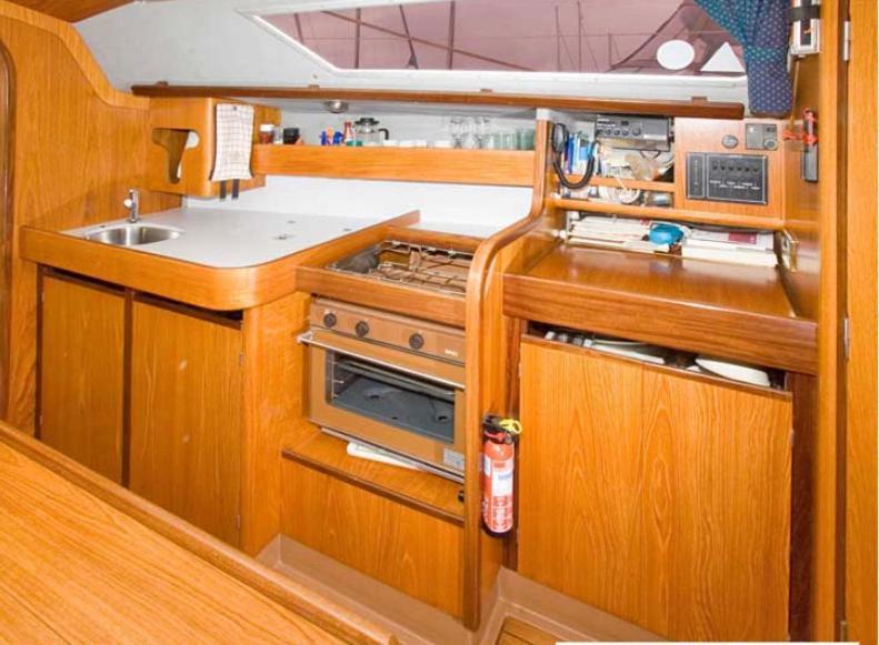 Cosy Sailing Boat Glamping Accommodation On The River In แซนด์วิช ภายนอก รูปภาพ